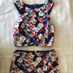 Floral 2 Piece Crop Top Set